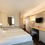 Vitalhotel Der Parktherme - Inkl Thermeneintritt & Sauna バート・ラトカースブルク