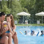 ホテル Vitalhotel Der Parktherme - Inkl Thermeneintritt & Sauna バート・ラトカースブルク