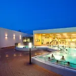 Vitalhotel Der Parktherme - Inkl Thermeneintritt & Sauna バート・ラトカースブルク