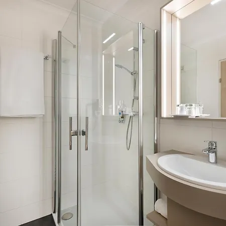 Vitalhotel Der Parktherme - Inkl Thermeneintritt & Sauna Otel Bad Radkersburg