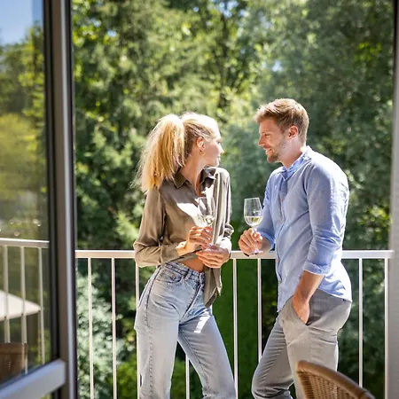 فندق Vitalhotel Der Parktherme - Inkl Thermeneintritt & Sauna باد رادكرسبرغ