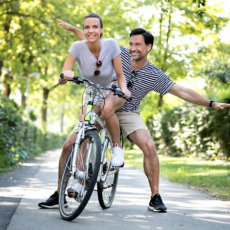 فندق Vitalhotel Der Parktherme - Inkl Thermeneintritt & Sauna