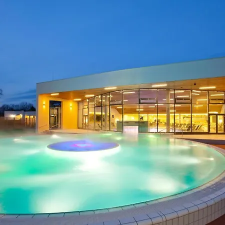 Vitalhotel Der Parktherme - Inkl Thermeneintritt & Sauna Hotell