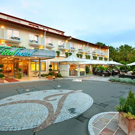 Hotell Vitalhotel Der Parktherme - Inkl Thermeneintritt & Sauna 4*